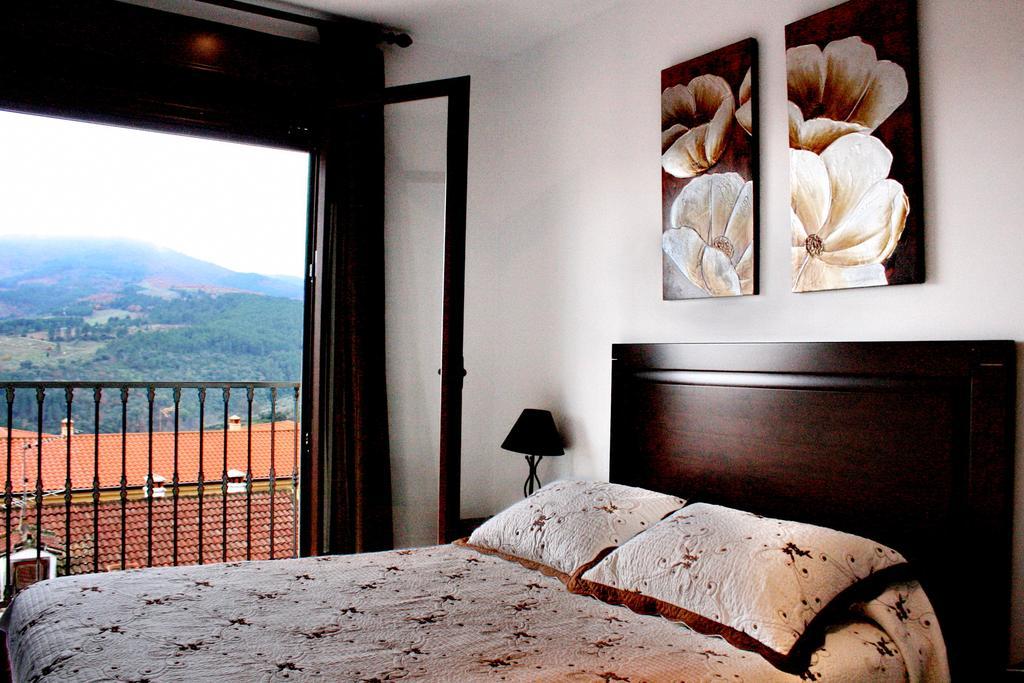 Apartamentos Turisticos Mirayuste Guadalupe  Rom bilde